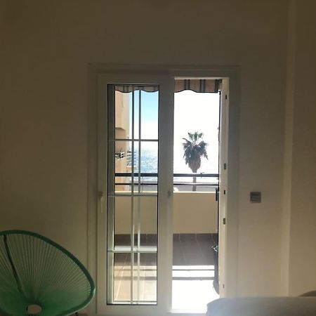 Espectacular Residencial En 1A Linea Con Piscina Apartment Бенахарафе Екстериор снимка