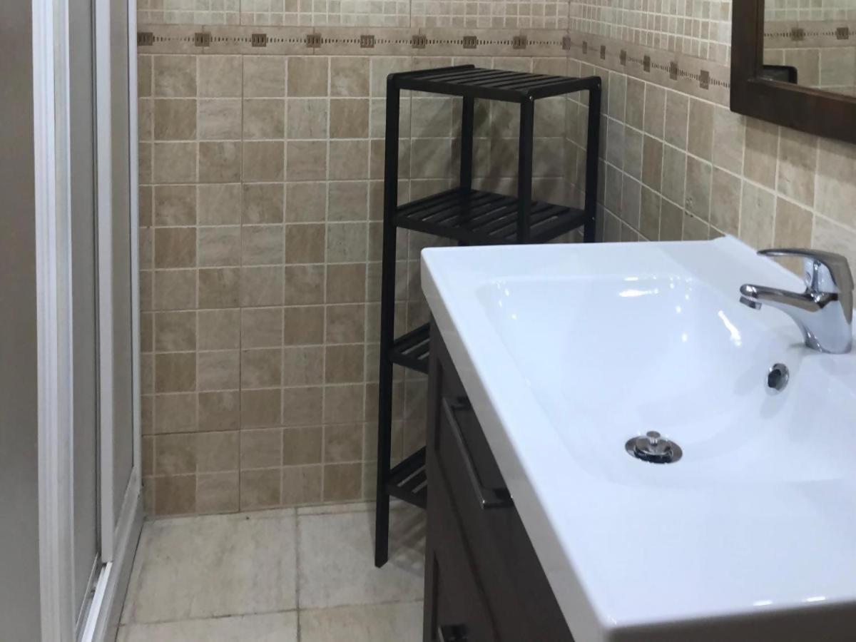 Espectacular Residencial En 1A Linea Con Piscina Apartment Бенахарафе Екстериор снимка
